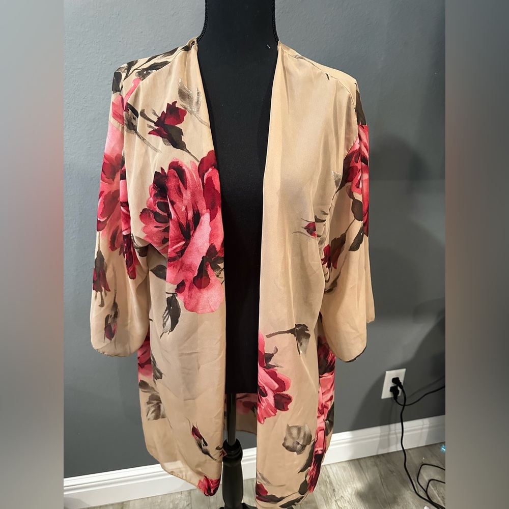 Floral kimono
